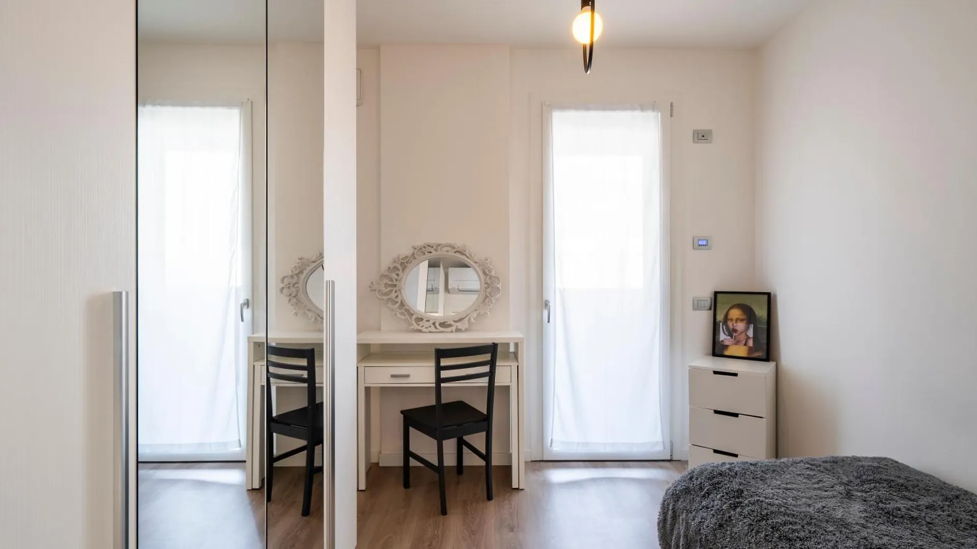 Supersuite With Private Garage Autentica Milan Apartment