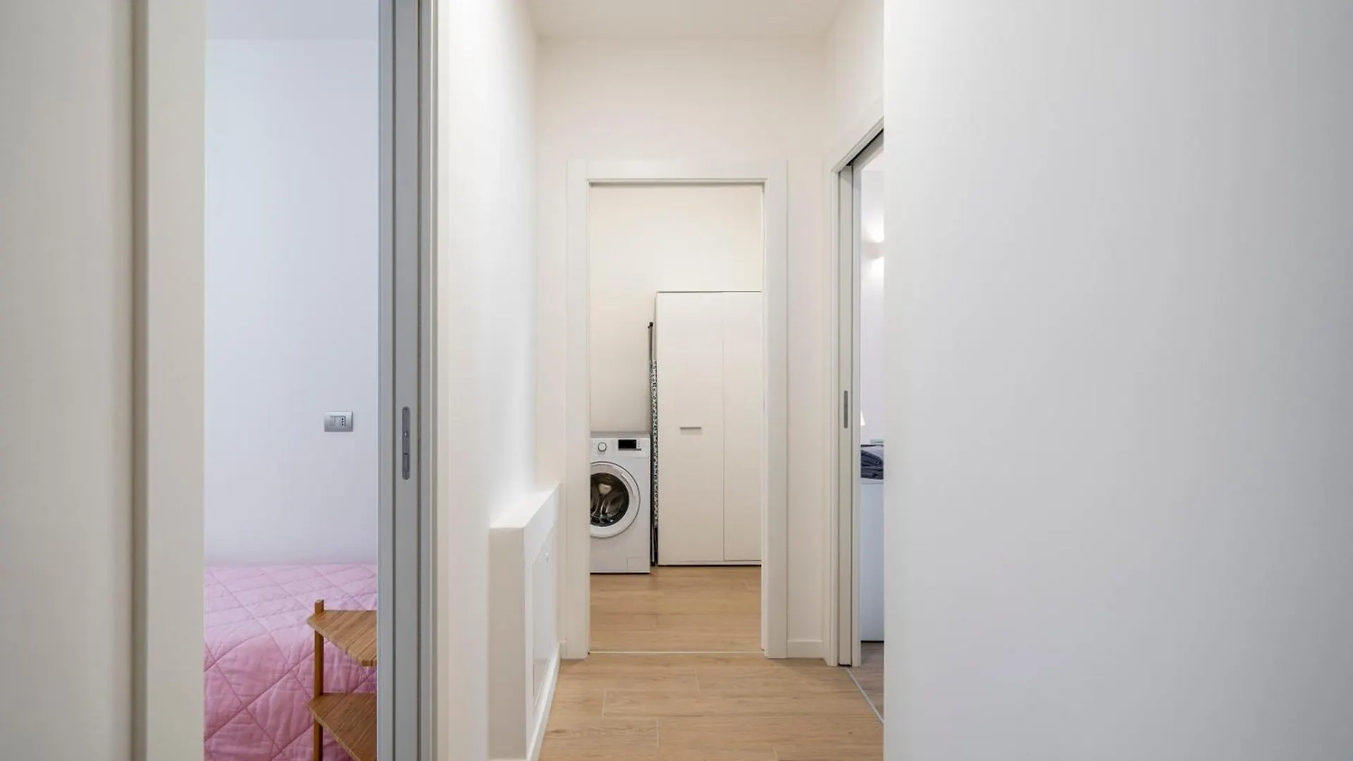 Supersuite With Private Garage Autentica Milan Apartment